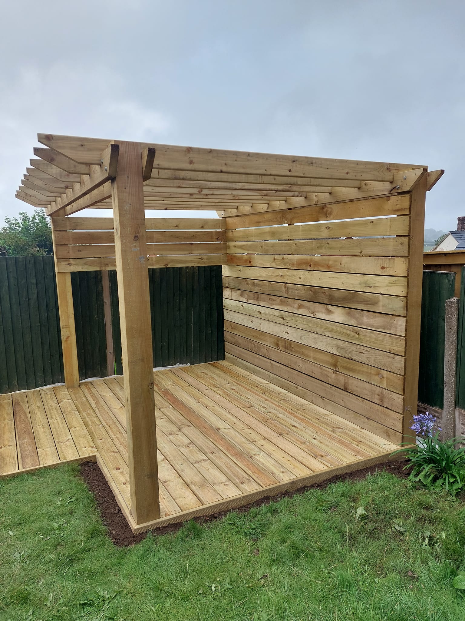 pergola building in Wrexham