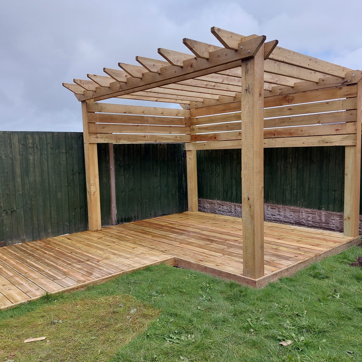 pergola building in Wrexham